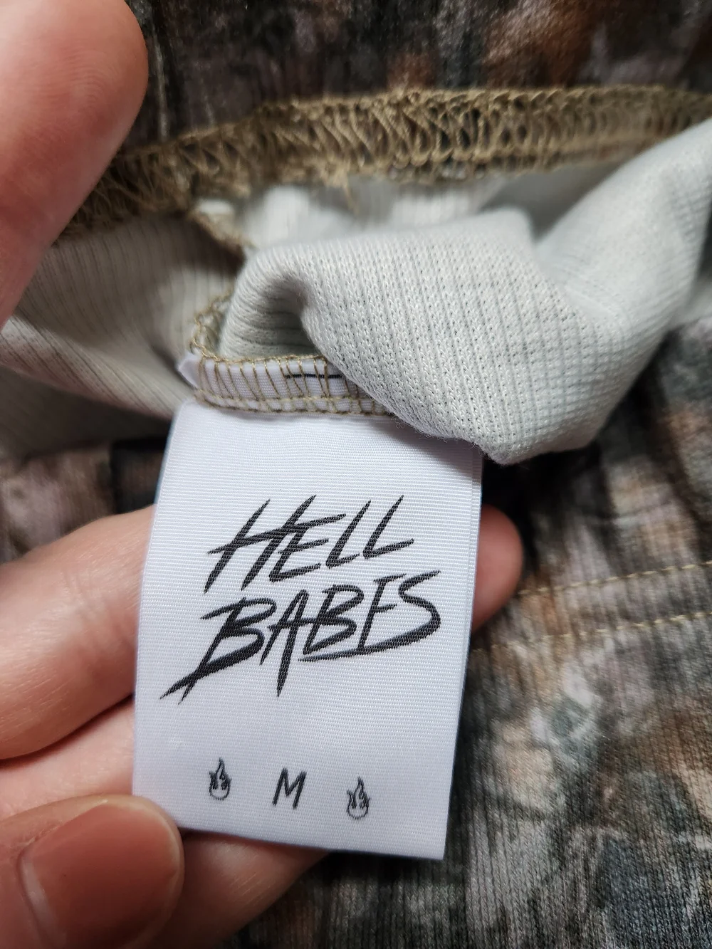 HELL BABES Camo Matching Ribbed Set Bra & Shorts Medium NWOT